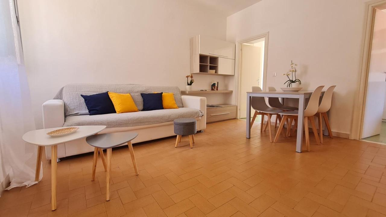 La Casa Di Delia Apartment Marciana Marina  Luaran gambar