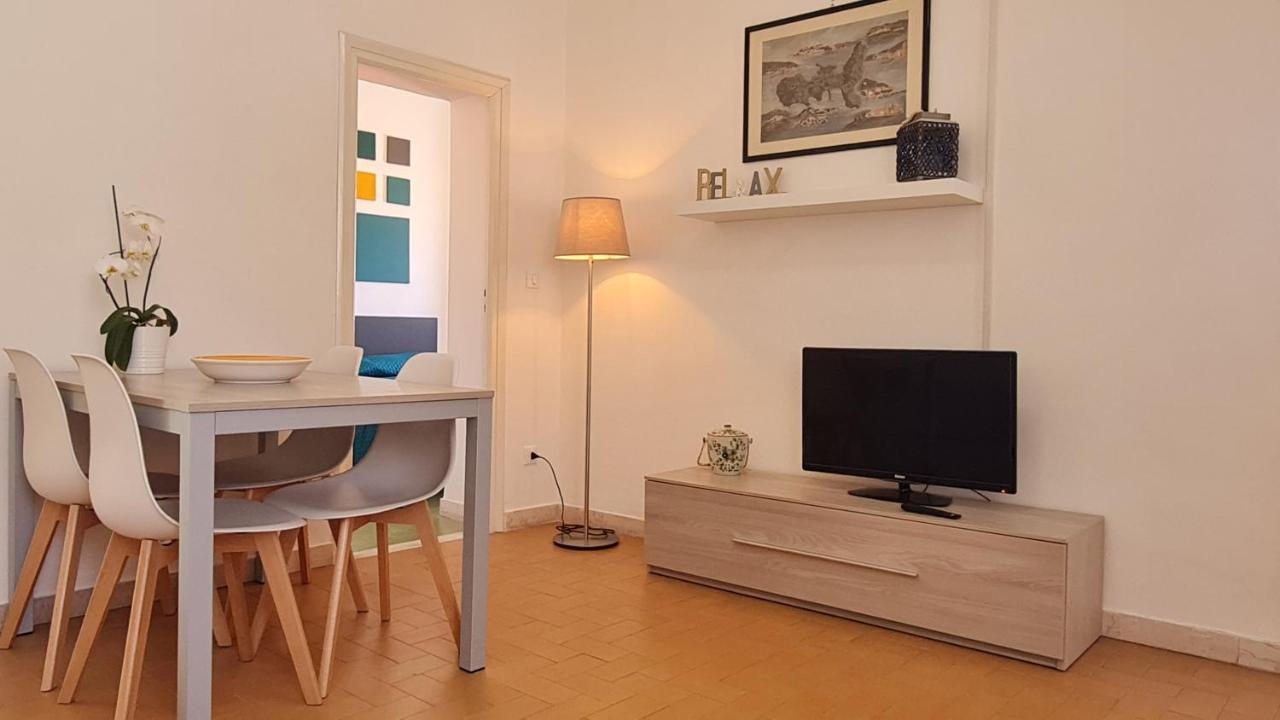 La Casa Di Delia Apartment Marciana Marina  Luaran gambar