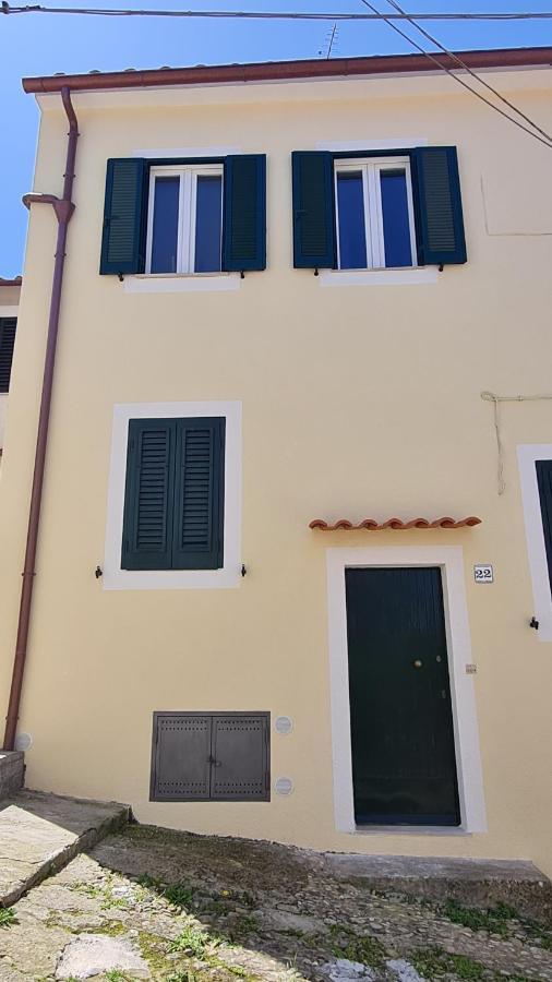La Casa Di Delia Apartment Marciana Marina  Luaran gambar